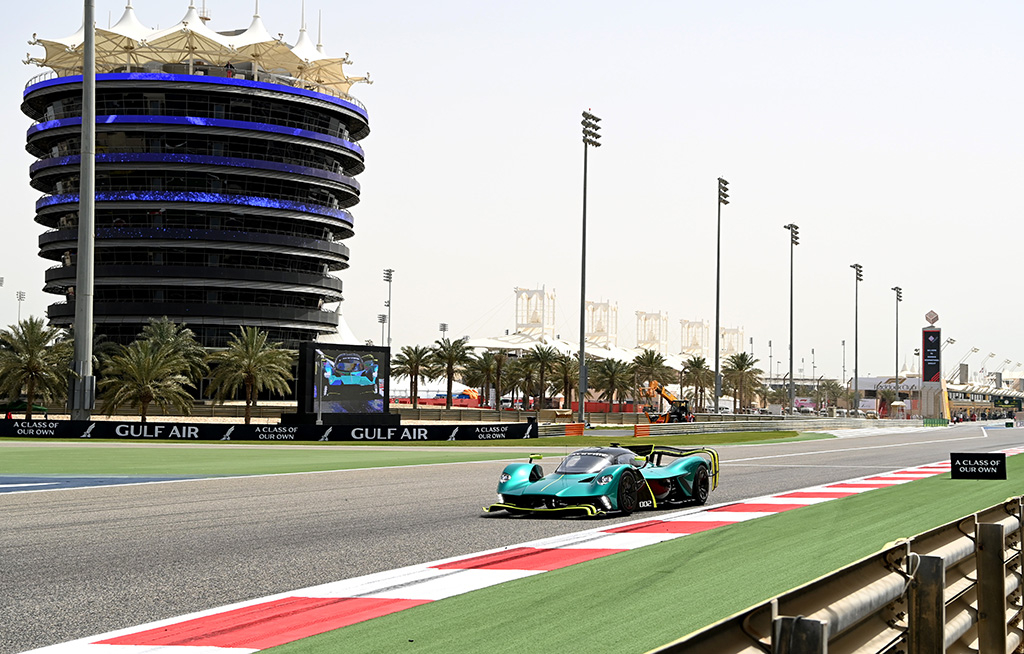 Aston Martin Valkyrie AMR Pro - revs up the crowd at Bahrain Grand Prix - cChic Magazine Suisse